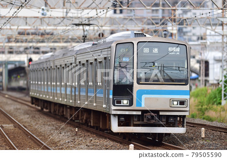 東海道本線平塚JR東日本205系列500系列R10機組(Kouzu) 東海道本線平塚JR東日本205系列500系列R10機組(Kouzu) 79505590