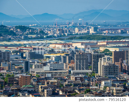 從櫻倉山腳下眺望八幡工業區 79516120