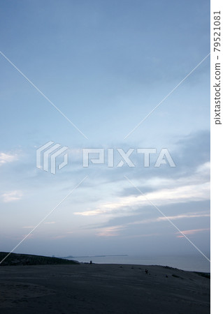 Tottori four seasons walk summer Tottori sand dunes 79521081