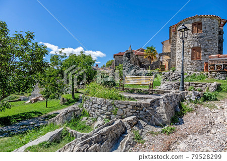 Street scene of the historic town Hum in Croatia during daytime 79528299