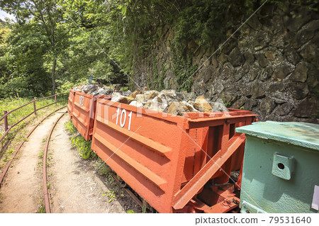 Battery truck at Sado Mine Doyukou 79531640