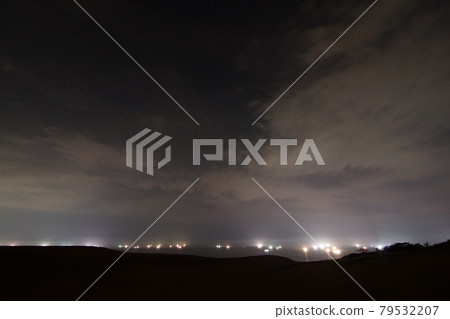 鳥取四季漫步 夏季鳥取沙丘之夜 79532207