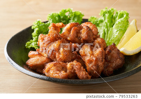  Deep-fried chicken 79533263