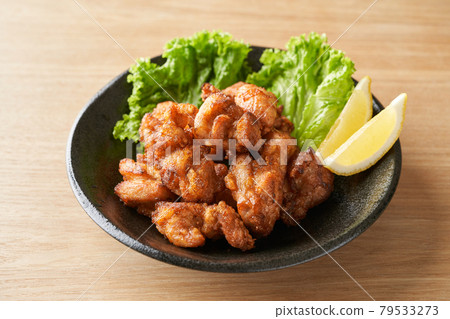  Deep-fried chicken 79533273