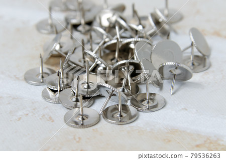 Pushpins, pushpins, pushpins, needles, stabs, stationery, stationery, offices, pins, household goods Pushpins, pushpins, pushpins, needles, stabs, stationery, stationery, offices, pins, household goods 79536263