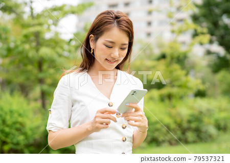 美麗的日本女性 79537321