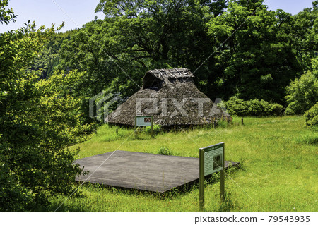 玉造溫泉出雲玉造歷史公園復原古代玉造工房島根縣松江市 照片素材 圖片 圖庫