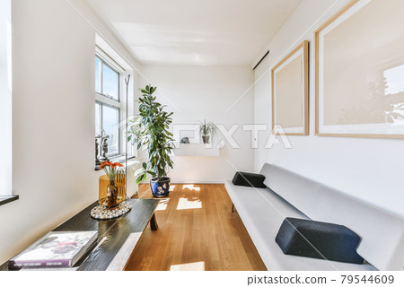 Bright living room in a modern luxury house Bright living room in a modern luxury house 79544609