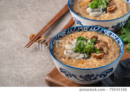 大腸麵線 蚵仔麵線 豬大腸 大腸 麵線 intestine vermicelli oyster 大腸麵線 蚵仔麵線 豬大腸 大腸 麵線 intestine vermicelli oyster 79545398