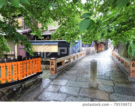 Tatsuhashi diagonal Kyoto Shirakawa sightseeing Tatsuhashi diagonal Kyoto Shirakawa sightseeing 79559972