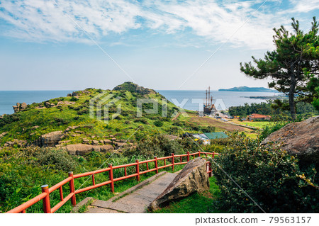 Panoramic view of Yongmeori Beach, Jeju Olle Trail in Jeju Island, Korea 79563157