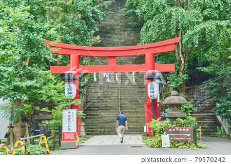 東京都港區愛宕神社 Otokozaka Onnazaka 79570242
