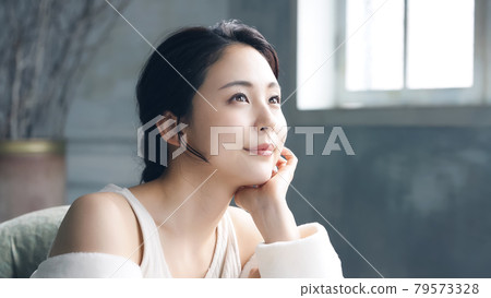 Women's beauty image skin care body care beauty salon Women's beauty image skin care body care beauty salon 79573328