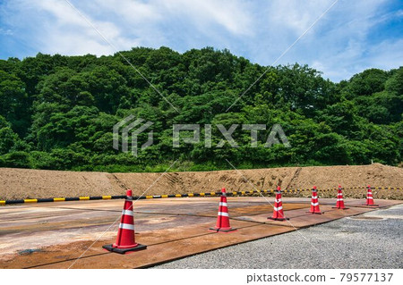 Forest and temporary soil storage area Forest and temporary soil storage area 79577137