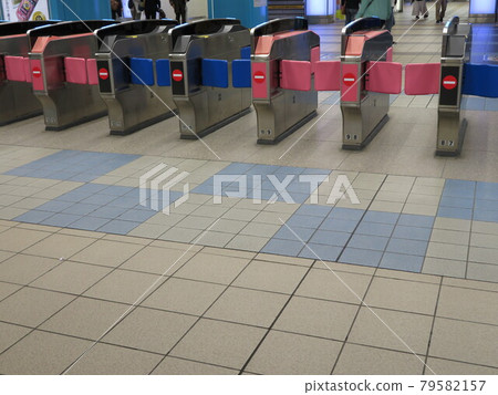 檢票口橫濱站相鐵線 79582157