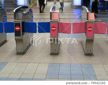 檢票口橫濱站相鐵線 79582160