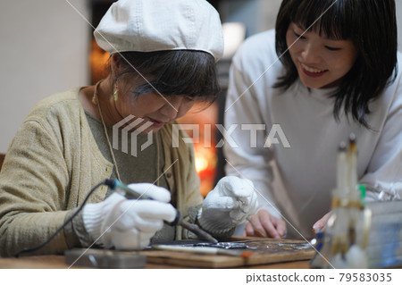 彩繪玻璃體驗圖 彩繪玻璃體驗圖 79583035