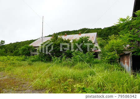 Hamamasu Village Horo Junior High School (closed) Hamamasu Village Horo Junior High School (closed) 79586342