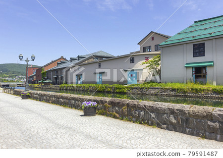 2021, Otaru Canal in early summer 79591487