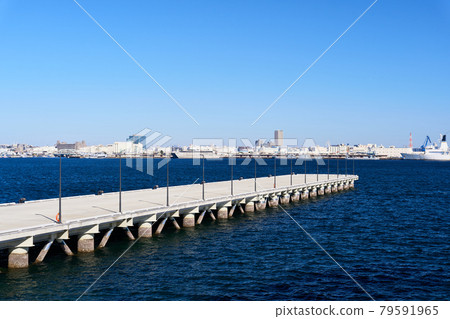 碼頭 79591965