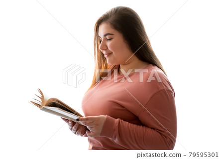 reading hobby intelligence chill obese woman book 79595301