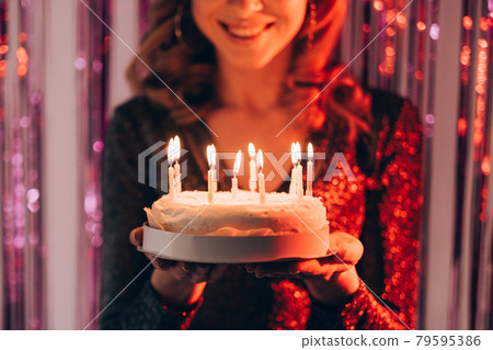 birthday greeting happy woman festive bakery 79595386