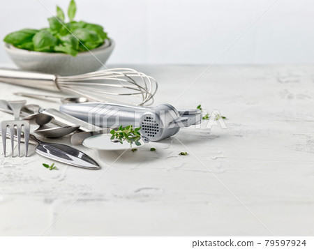 various kitchen utensils 79597924