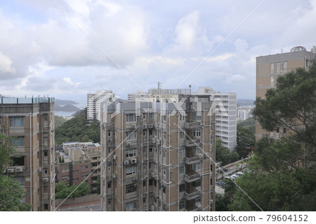 a residential buildings at the peak, hk 11 Jue 2021 a residential buildings at the peak, hk 11 Jue 2021 79604152