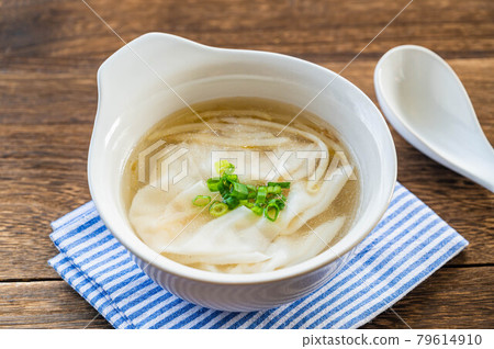 雲吞湯  79614910