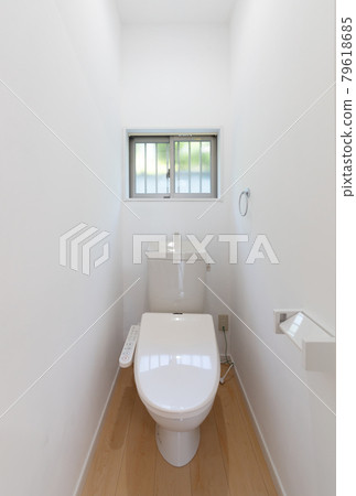 洗手間改革 79618685