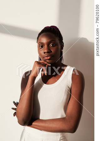 Tough African American Woman Minimal 79620100