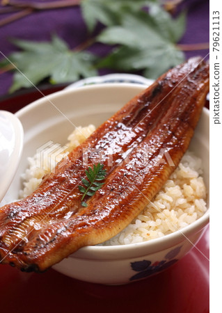 Domestic eel bowl (3) Domestic eel bowl (3) 79621113