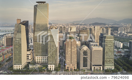 High-rise building, securities company, Yeouido, Yeongdeungpo-gu, Seoul 79624098