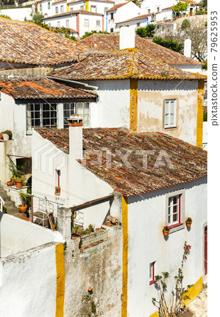 Beautiful medieval village of Obidos in the centre of Portugal 79625953