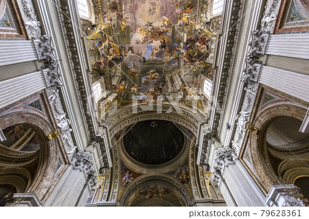 Frescoes of Andrea Pozzo on sant Ignazio church ceilings, Rome, Ital Frescoes of Andrea Pozzo on sant Ignazio church ceilings, Rome, Ital 79628361