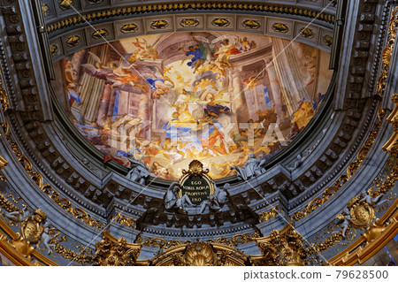 Sant Ignazio church ceiling frescoe, Rome, Italy Sant Ignazio church ceiling frescoe, Rome, Italy 79628500