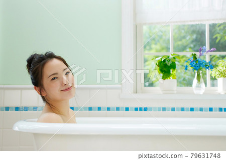洗澡時間 洗澡時間 79631748