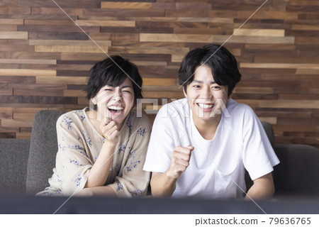 Couple lifestyle TV Couple lifestyle TV 79636765
