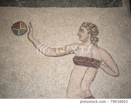 bikini bath girls at Ancient Roman mosaic of Villa del Casale, Sicily bikini bath girls at Ancient Roman mosaic of Villa del Casale, Sicily 79638603