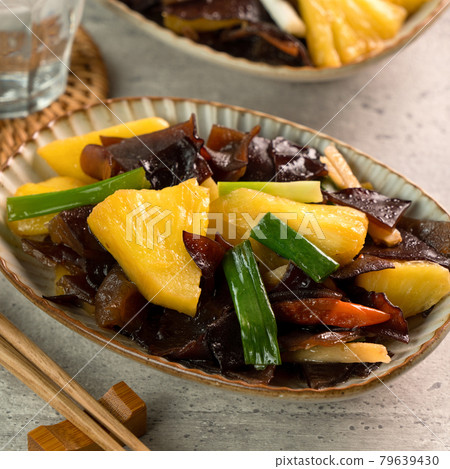 Pineapple wood ear black fungus Pineapple wood ear black fungus 79639430