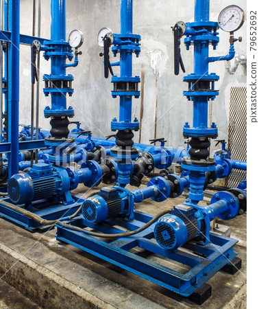 pipes valve connection 79652692