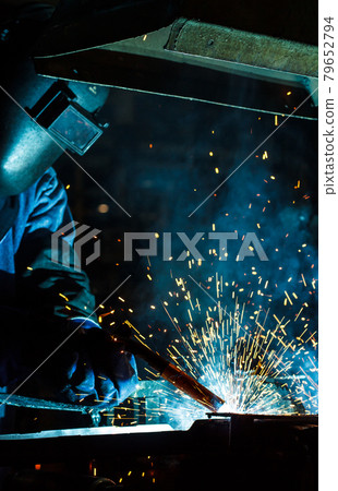 Welder working steel Welder working steel 79652794