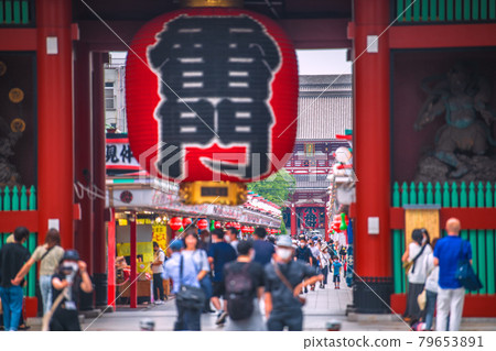 日本東京城市景觀第四次宣言的第一天......突變株感染爆炸......奧運會“瘋狂”......淺草寺的人們......= 7月12日 日本東京城市景觀第四次宣言的第一天......突變株感染爆炸......奧運會“瘋狂”......淺草寺的人們......= 7月12日 79653891