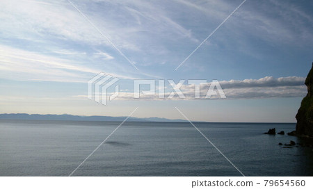 藍天,雲,海,島,奇石 藍天,雲,海,島,奇石 79654560