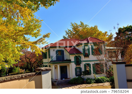 Autumn Yokohama Yamate Western Pavilion / Bluff 18th Building Autumn Yokohama Yamate Western Pavilion / Bluff 18th Building 79658204
