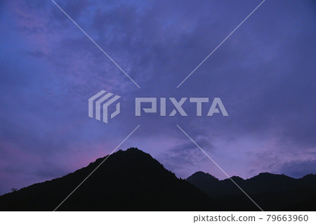 Evening sky sky Evening sky sky 79663960