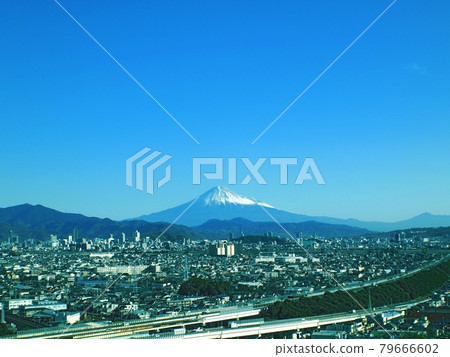 <Shizuoka City> Mt. Fuji and Shizuoka City (overlooking Shizuoka City) <Shizuoka City> Mt. Fuji and Shizuoka City (overlooking Shizuoka City) 79666602