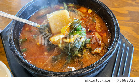 麻辣牛肉 麻辣牛肉 79668323