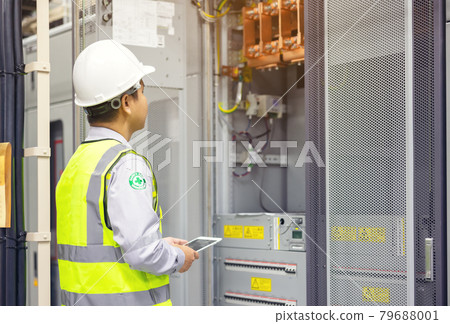 wire cable assemble or connect with copper busbar in electrical power cabinet for supply electric high power to production line or machine in manufacturing process industrial 79688001