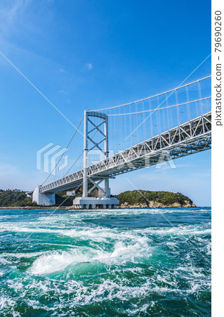 Aozora and the Great Gate Bridge 79690260
